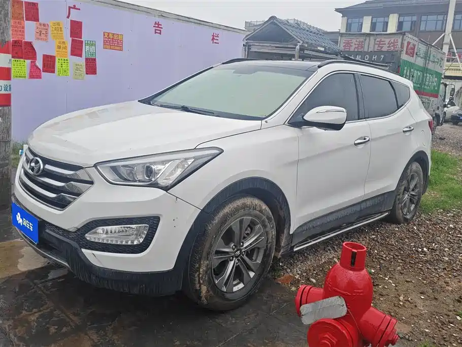 Hyundai Santa Fe 2015