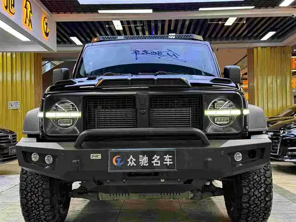 Tank 300 2022