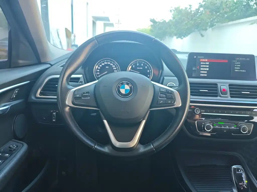 BMW 1 Series 2019