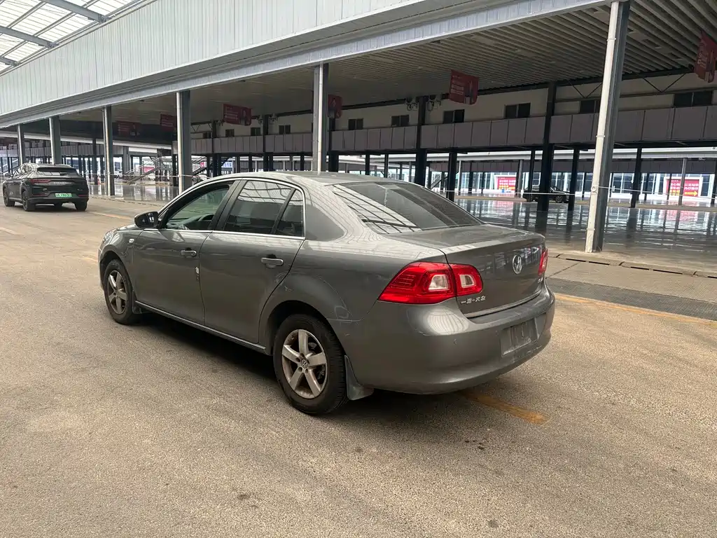 Volkswagen Bora 2012