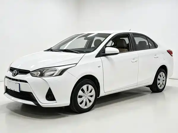 Toyota Yaris L 2019