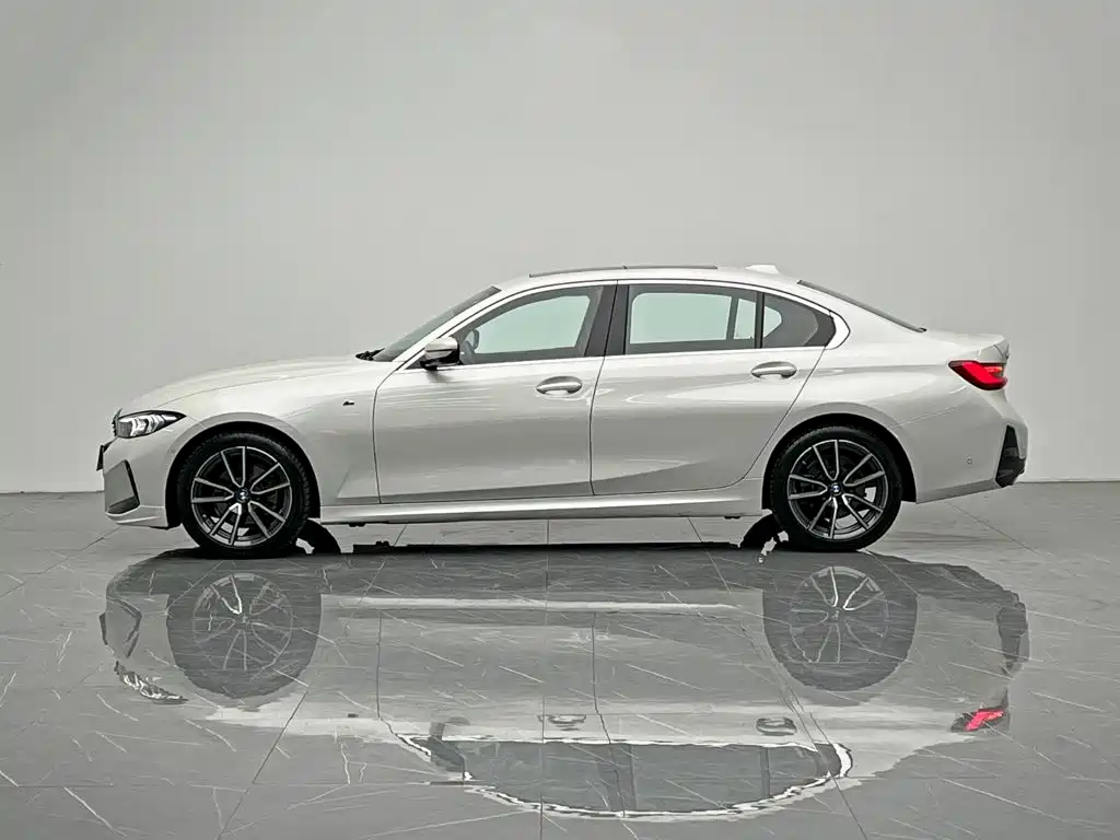 BMW 3 Series 2024