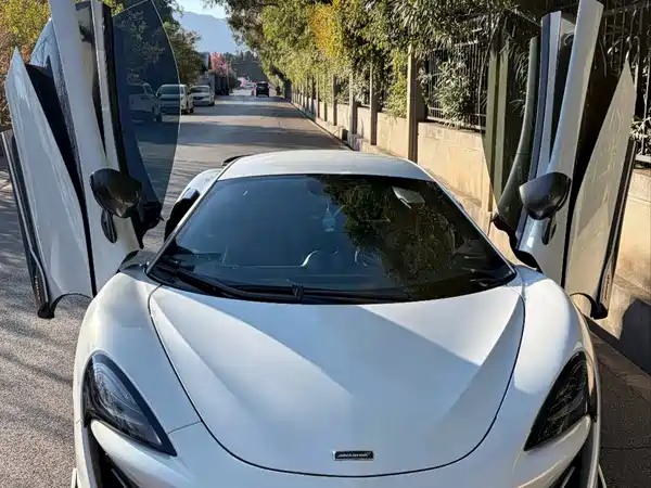McLaren 570 2015