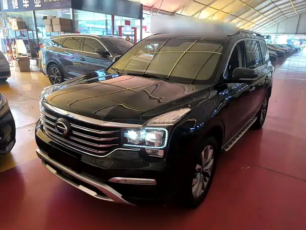 GAC Trumpchi GS8 2017