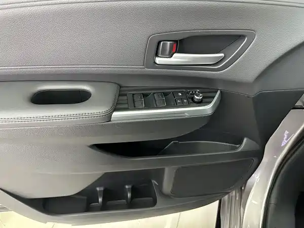 Toyota Sienna 2023