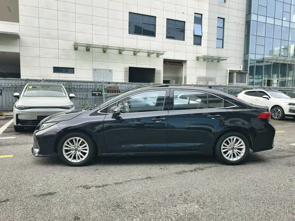 Toyota Allion 2023 — фото 10
