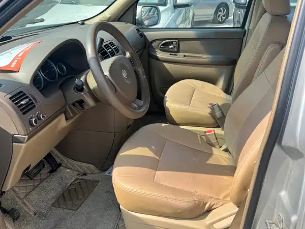 Buick GL8 2013