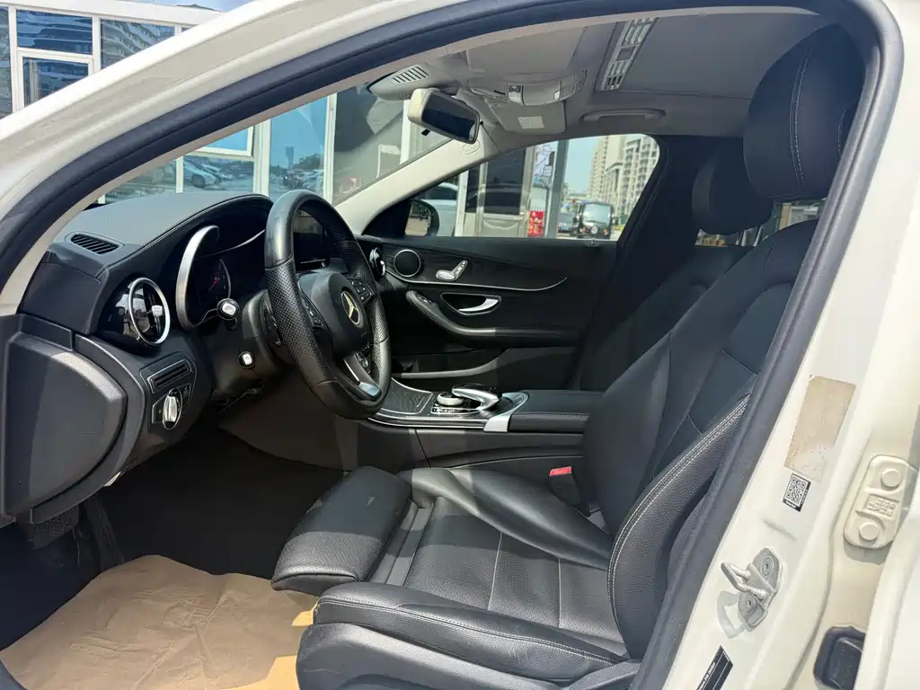 Mercedes-Benz C-Class 2015 — фото 9