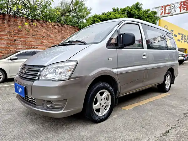 Dongfeng Lingzhi 2016