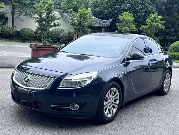 Buick Regal 2013