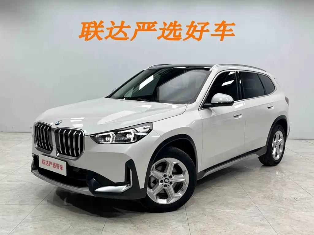 BMW X1 2023 — фото 1