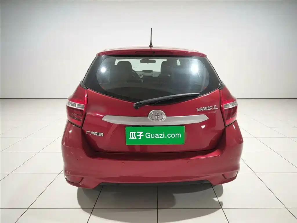 Toyota Yaris L 2020 — фото 4