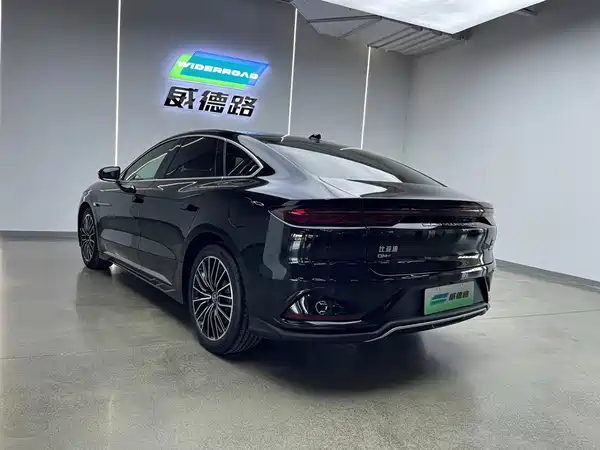 BYD Han 2025