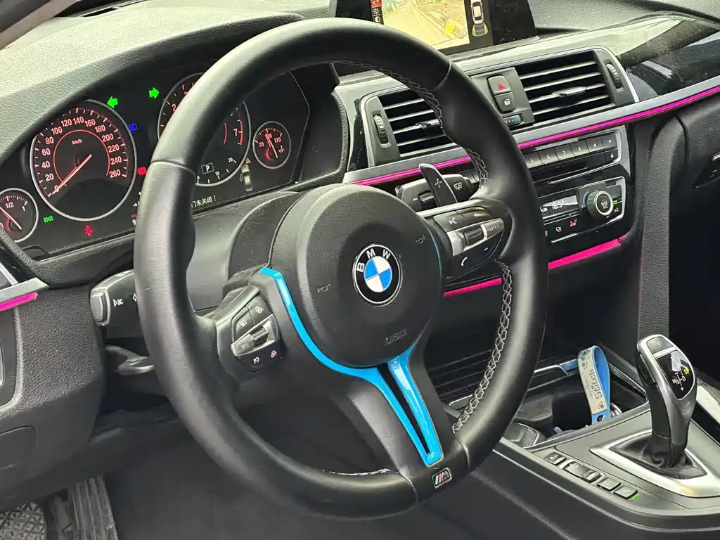 BMW 3 Series 2017 — фото 9