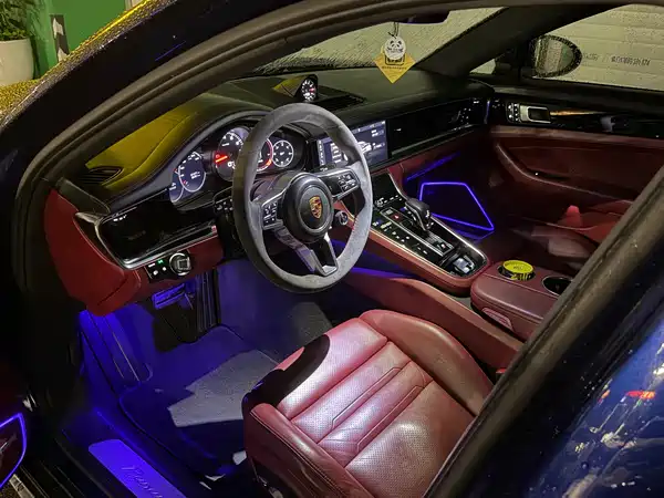 Porsche Panamera 2020