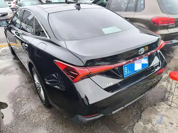 Toyota Avalon 2021
