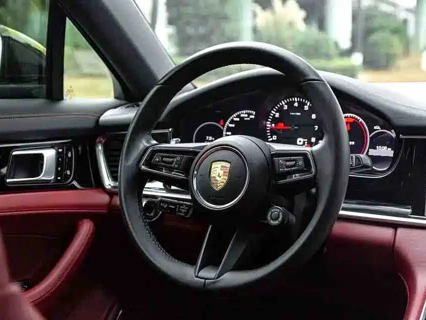 Porsche Panamera 2021 — фото 7