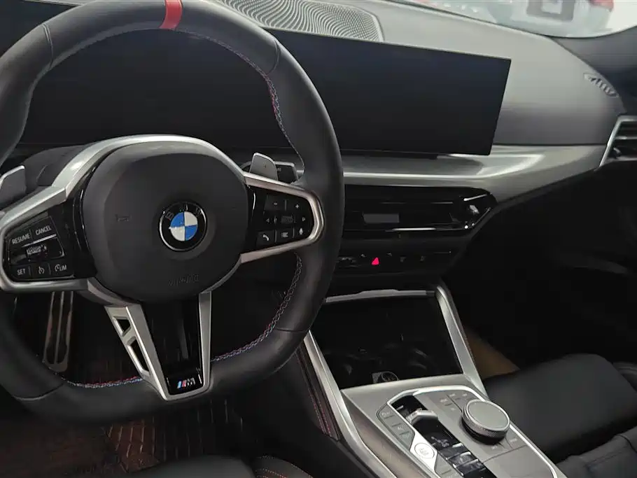BMW M240i 2025 — фото 12