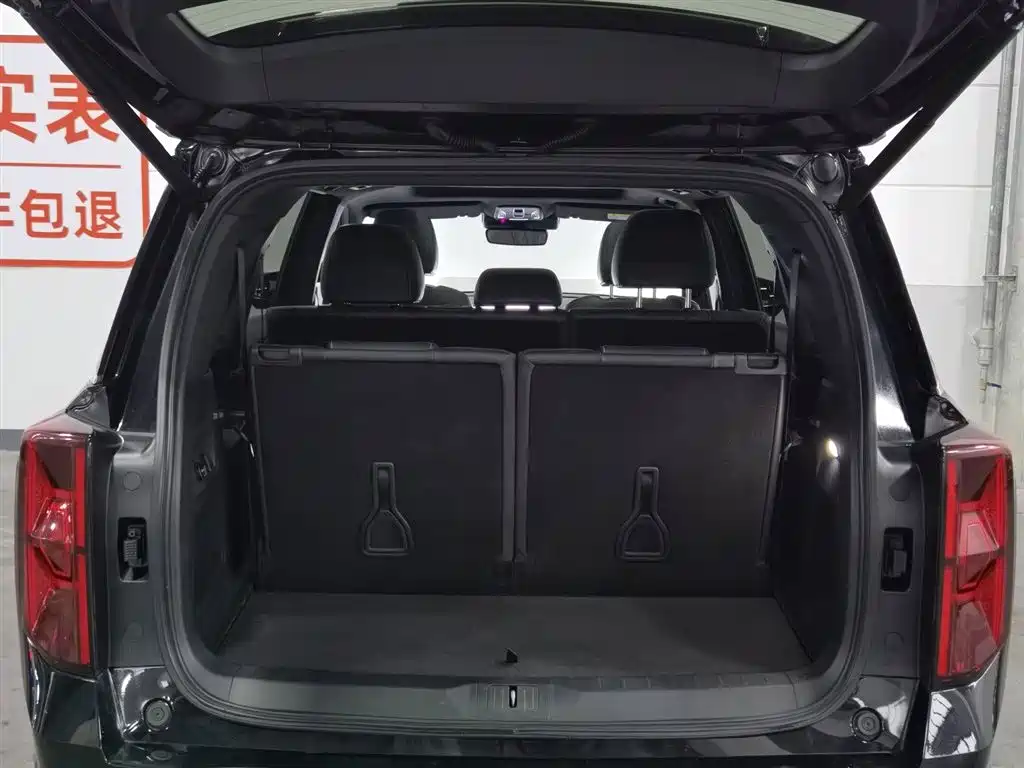 GAC Motor Trumpchi GS8 2024 — фото 16