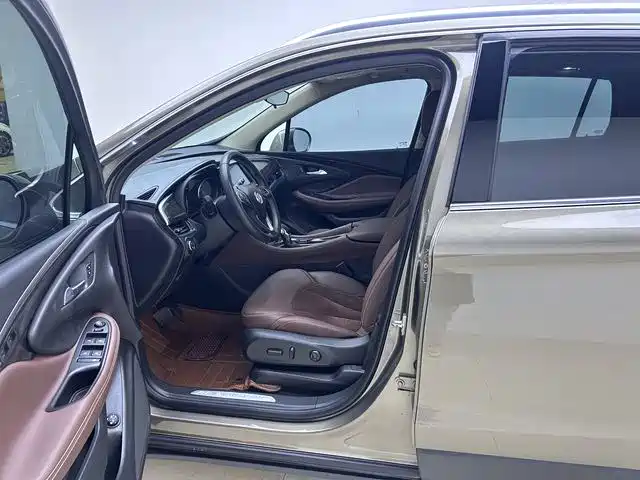 Buick Envision Plus 2017 — фото 12