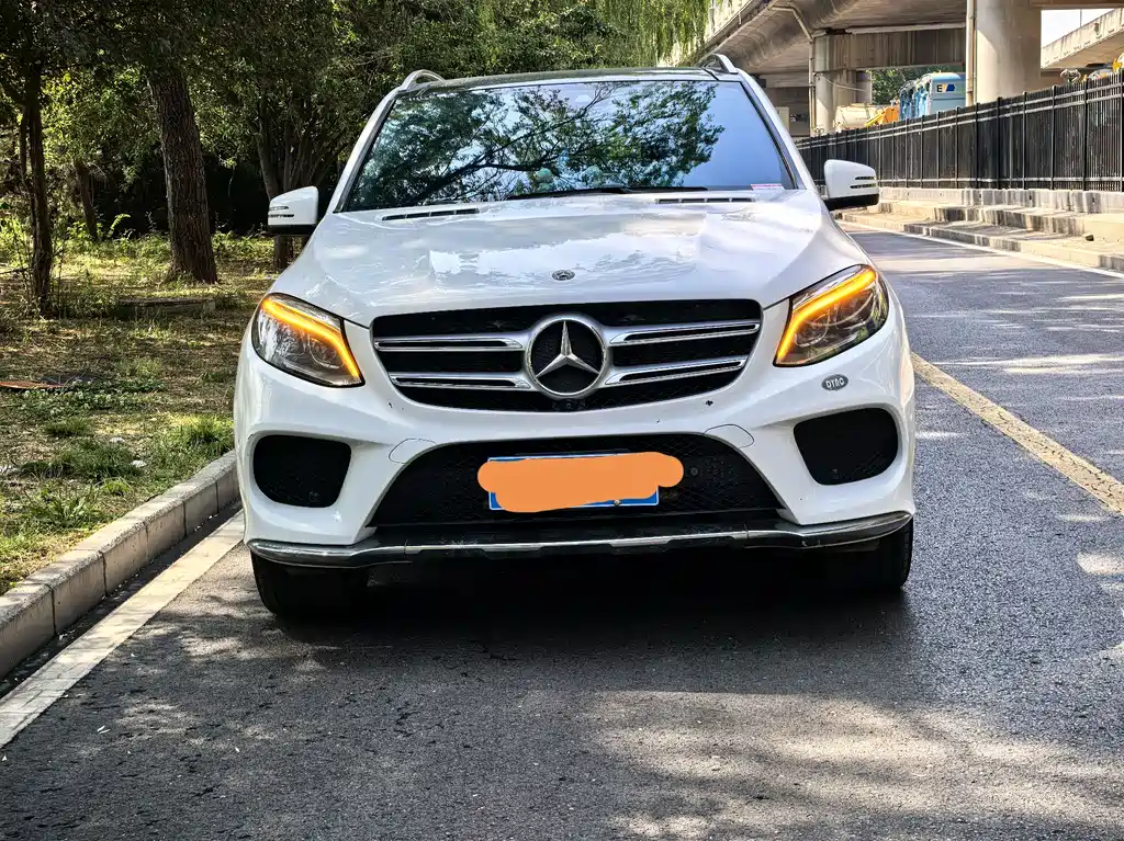 Mercedes-Benz GLE 2019 — фото 3