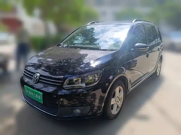 Volkswagen Touran 2016