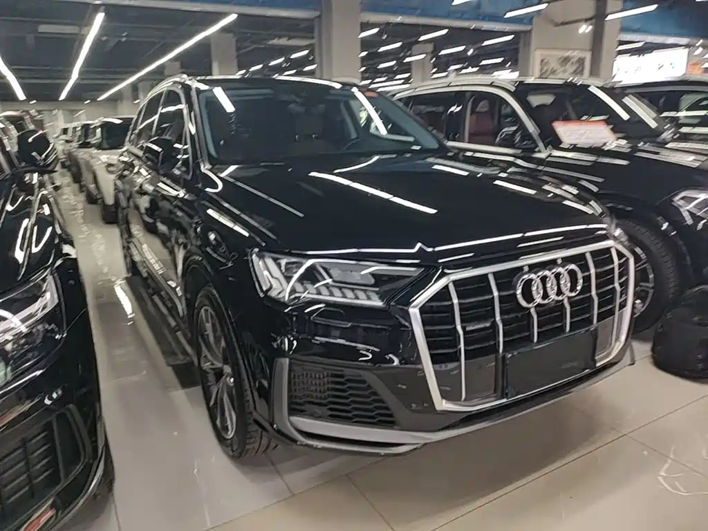 Audi Q7 2020 — фото 4