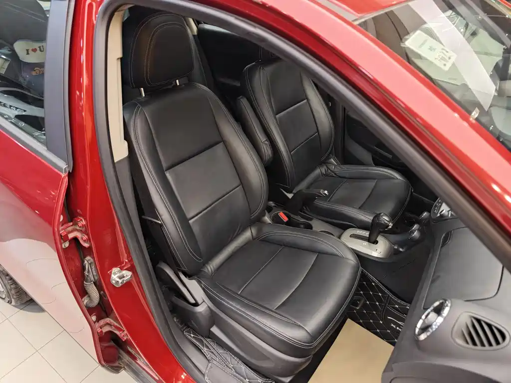 Chevrolet Trax 2015 — фото 31