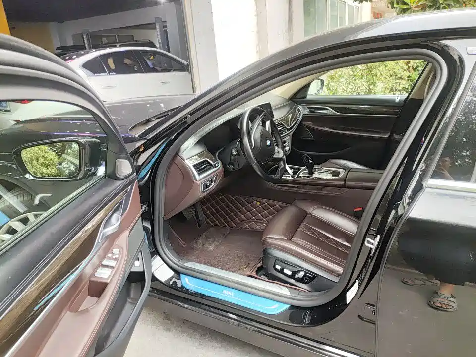 BMW 7 Series 2019