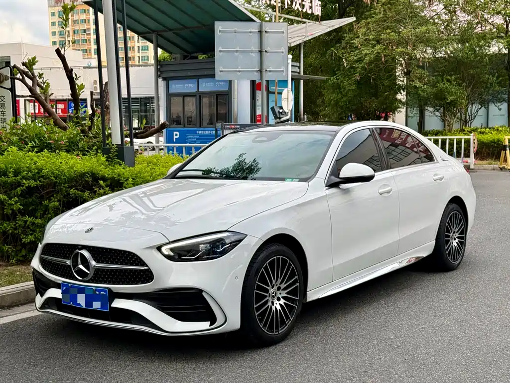 Mercedes-Benz C-Class 2023 — фото 1
