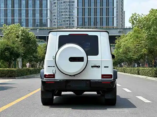 Mercedes-Benz G-Class 2023