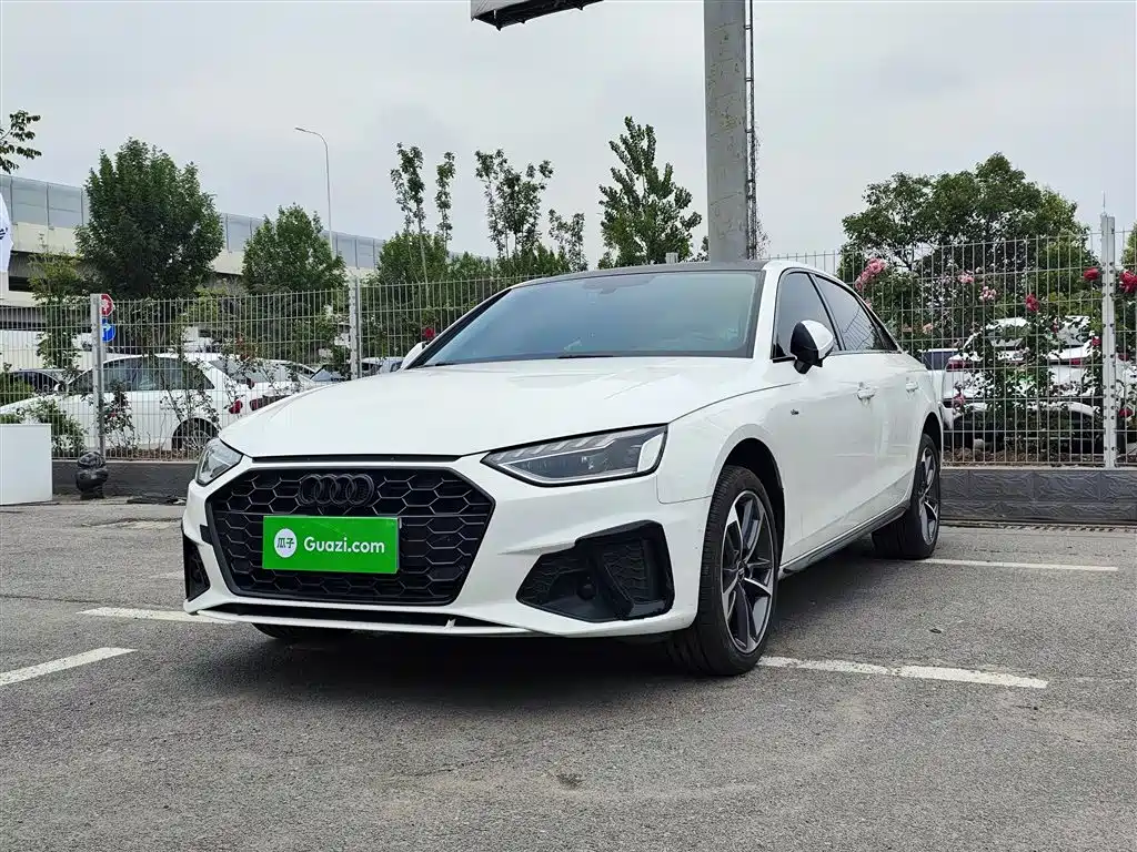 Audi A4L 2020