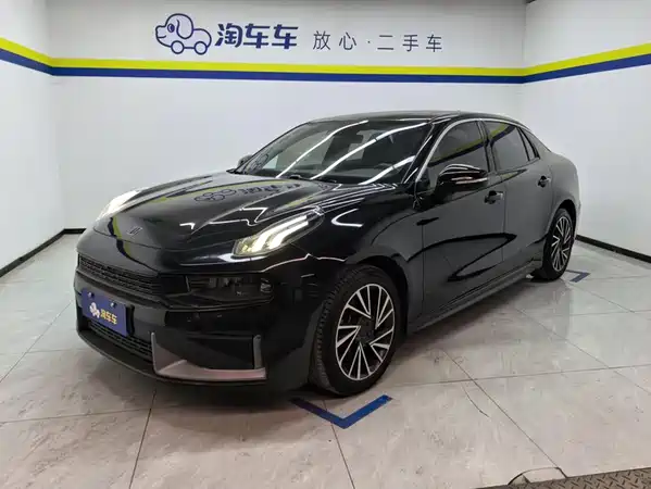 Lynk & Co 03 2020