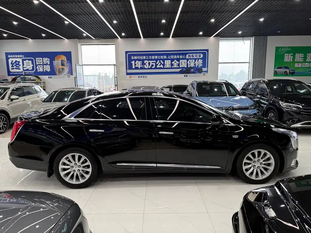Cadillac XTS 2018 — фото 4