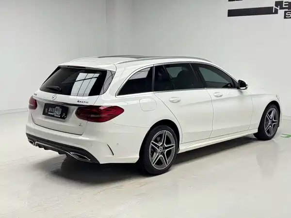 Mercedes-Benz C-Class 2020