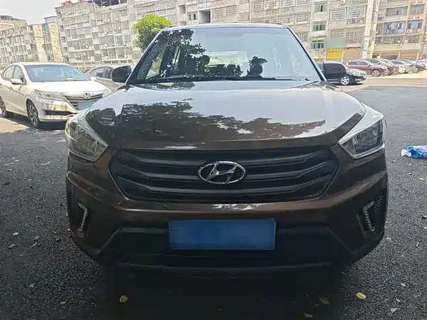 Hyundai ix25 2015
