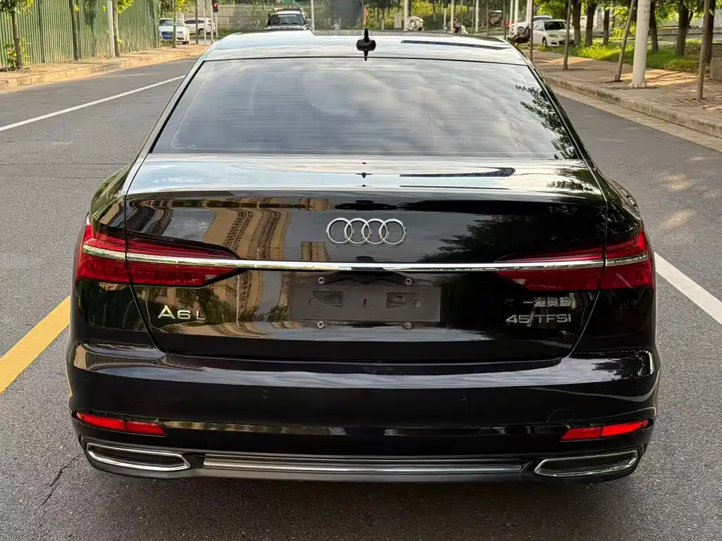 Audi A6L 2019 — фото 8