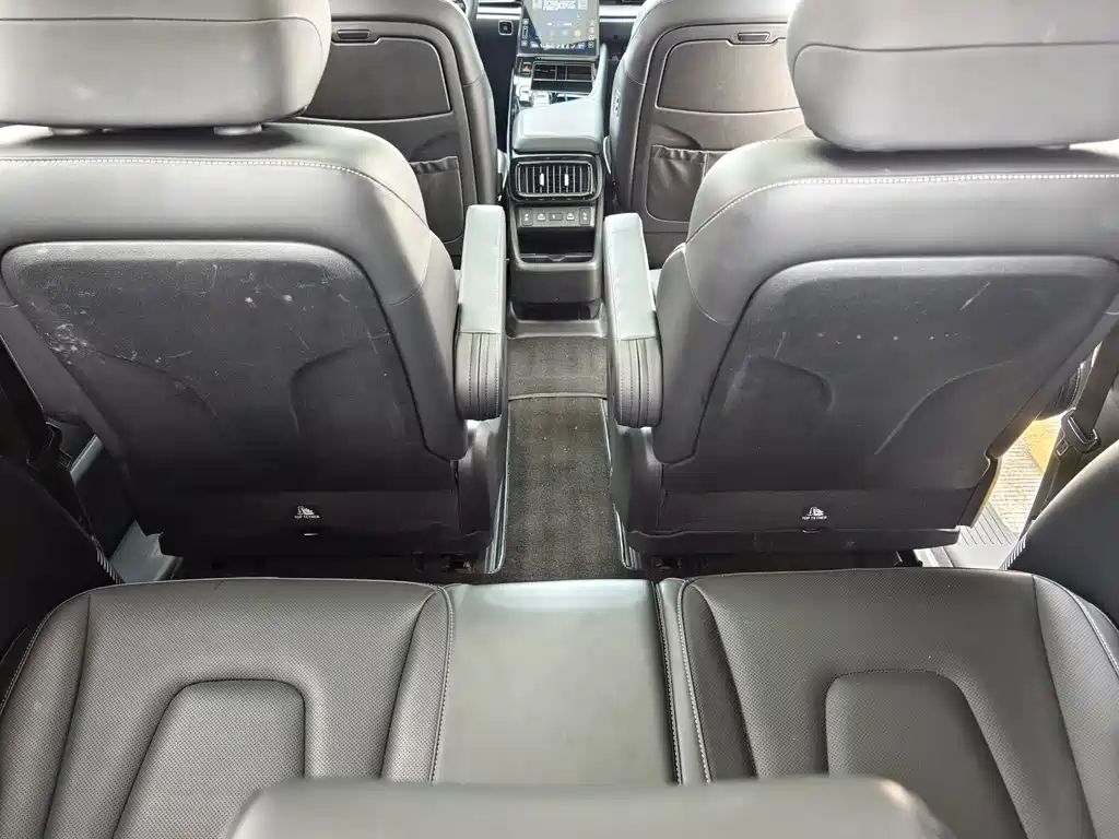 Hyundai Custo 2023 — фото 20