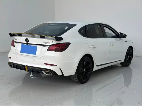MG MG6 2021
