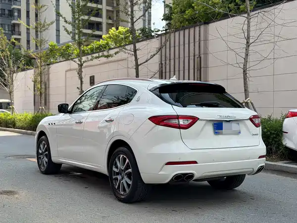 Maserati Levante 2017