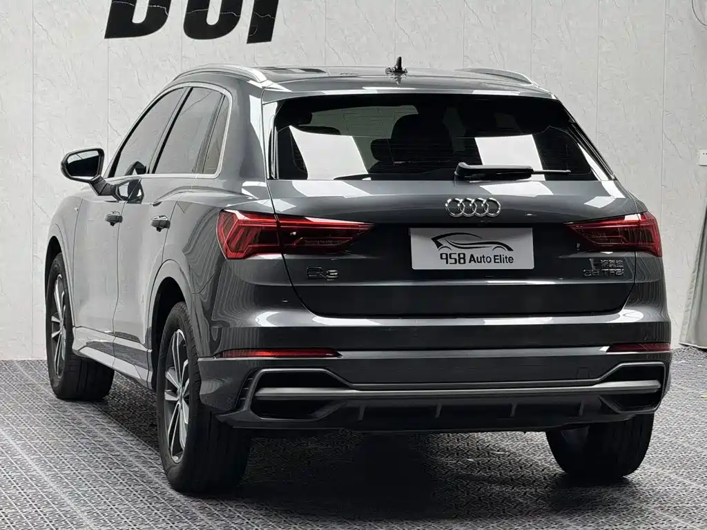 Audi Q3 2022 — фото 11