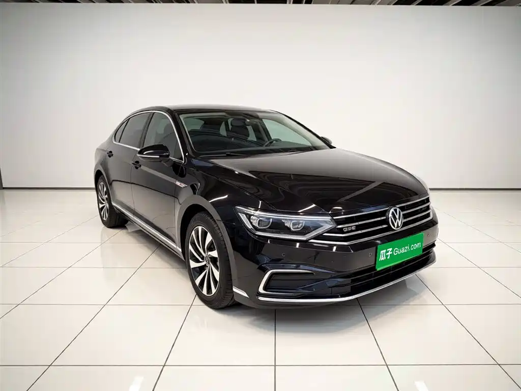 Volkswagen Magotan GTE PHEV 2023 — фото 4