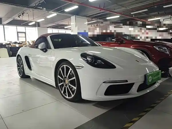 Porsche 718 2022