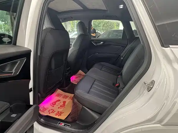 Audi Q4 E-Tron 2023