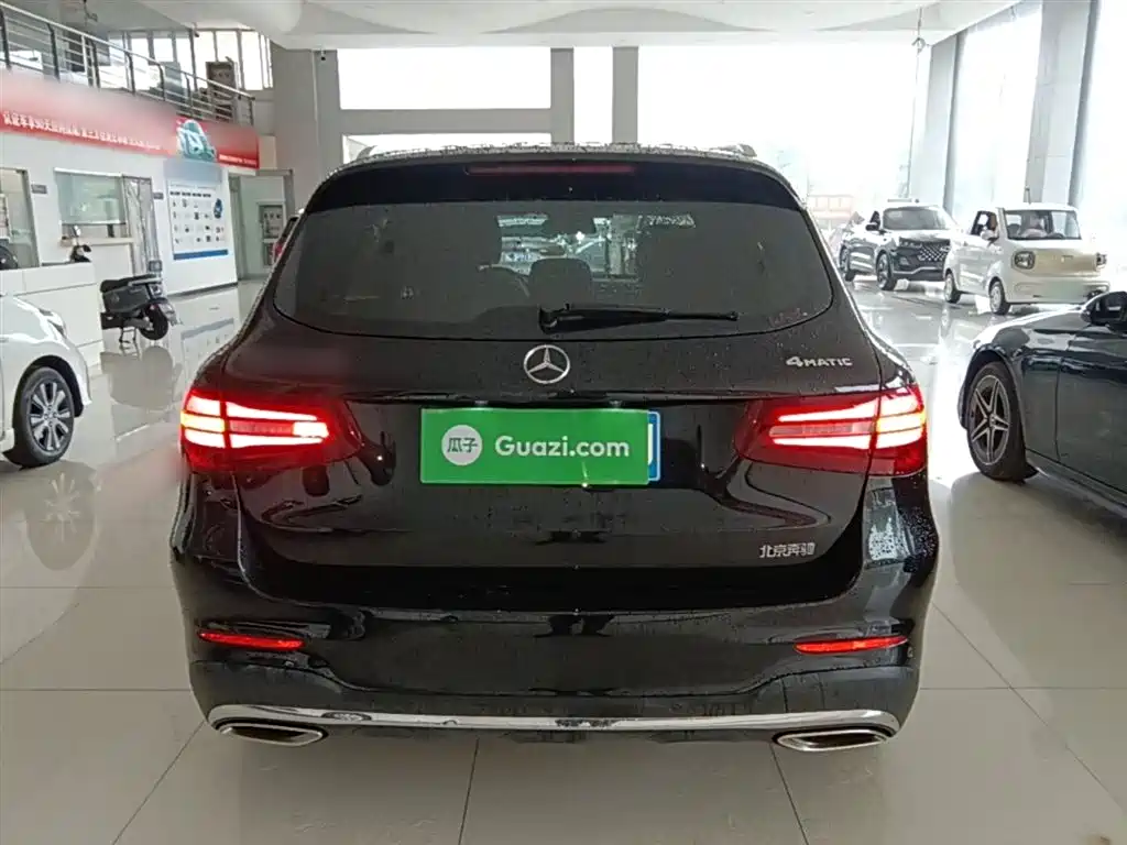 Mercedes-Benz GLC 2017 — фото 6