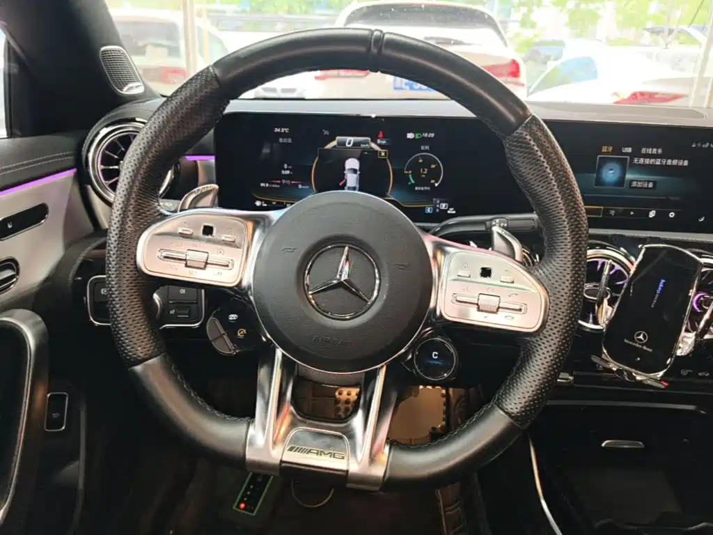 Mercedes-Benz Mercedes CLA AMG 2023 — фото 11