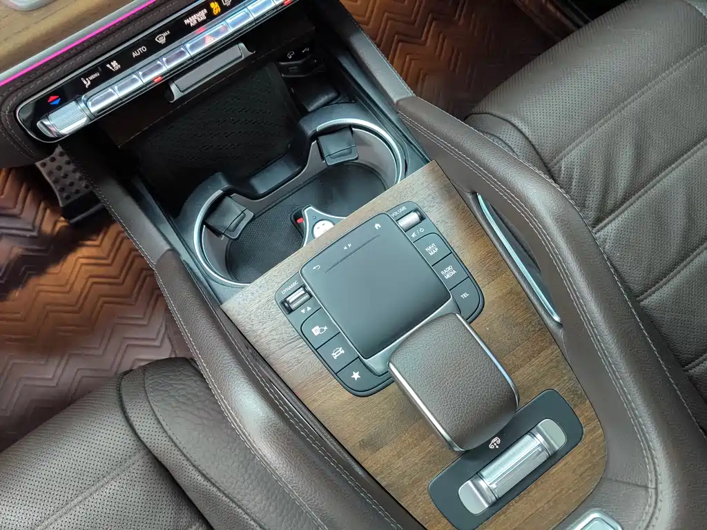 Mercedes-Benz GLS 2021 — фото 11