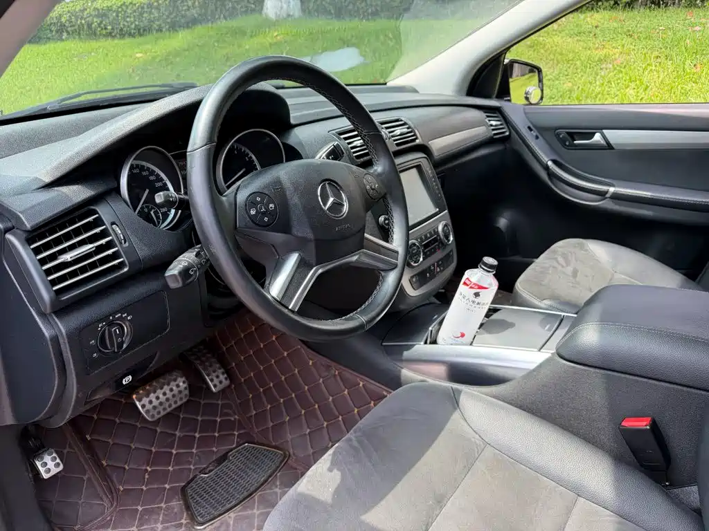 Mercedes-Benz R-Class 2016 — фото 7