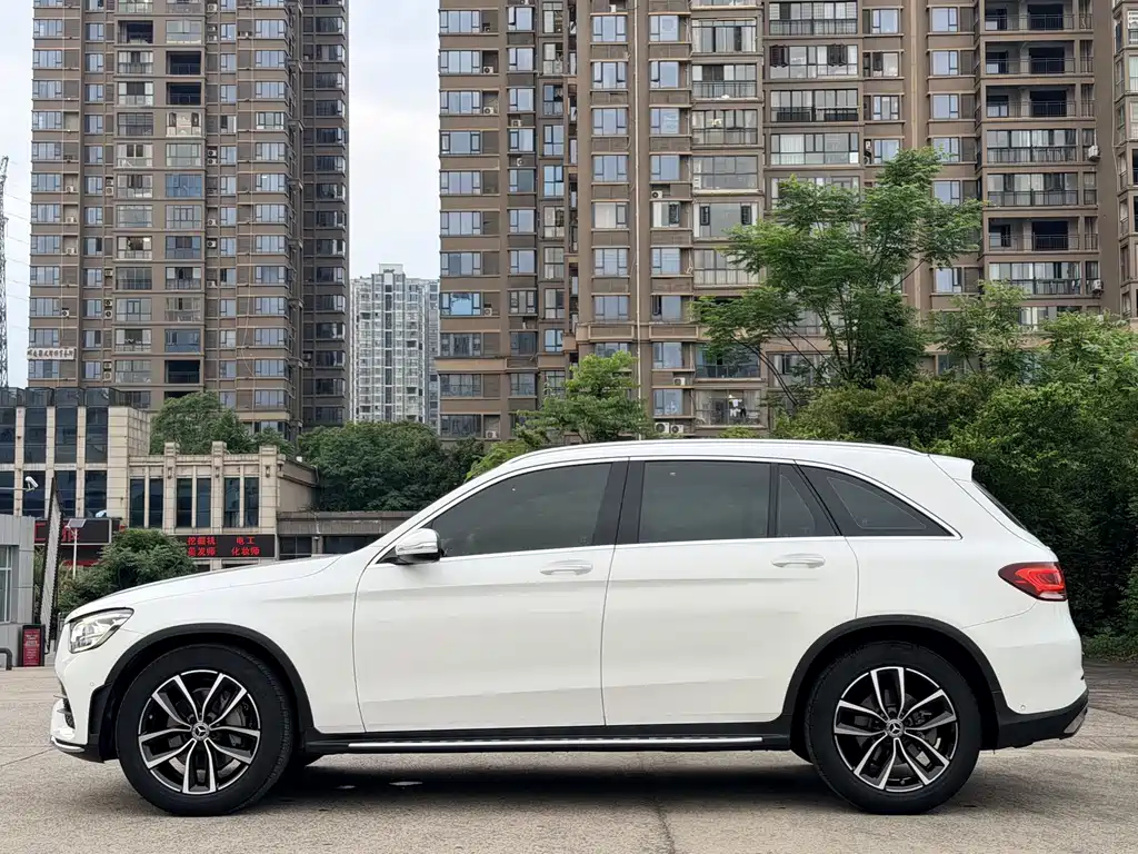 Mercedes-Benz GLC 2020 — фото 8