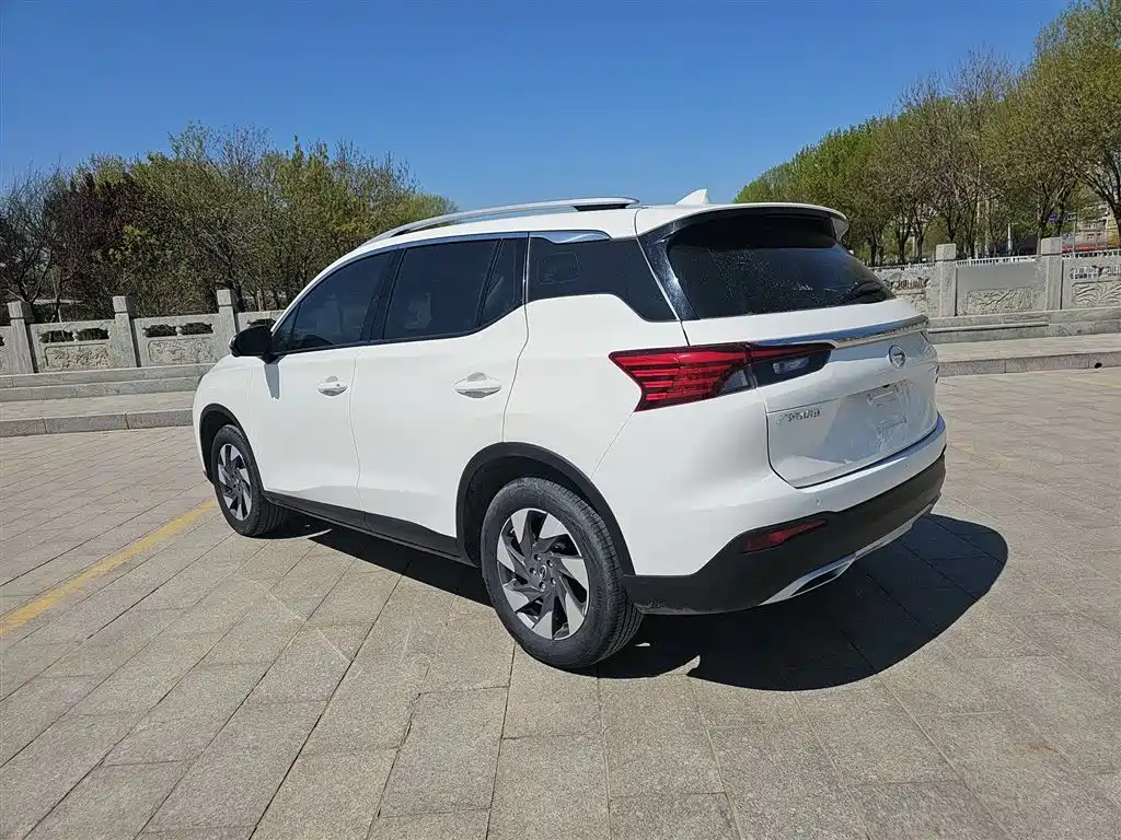 GAC Motor Trumpchi GS4 2024 — фото 13